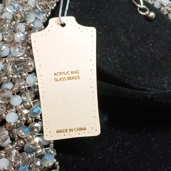 Eye candy Los Angeles acrylic and glass bead necklace - Picture 3 of 8